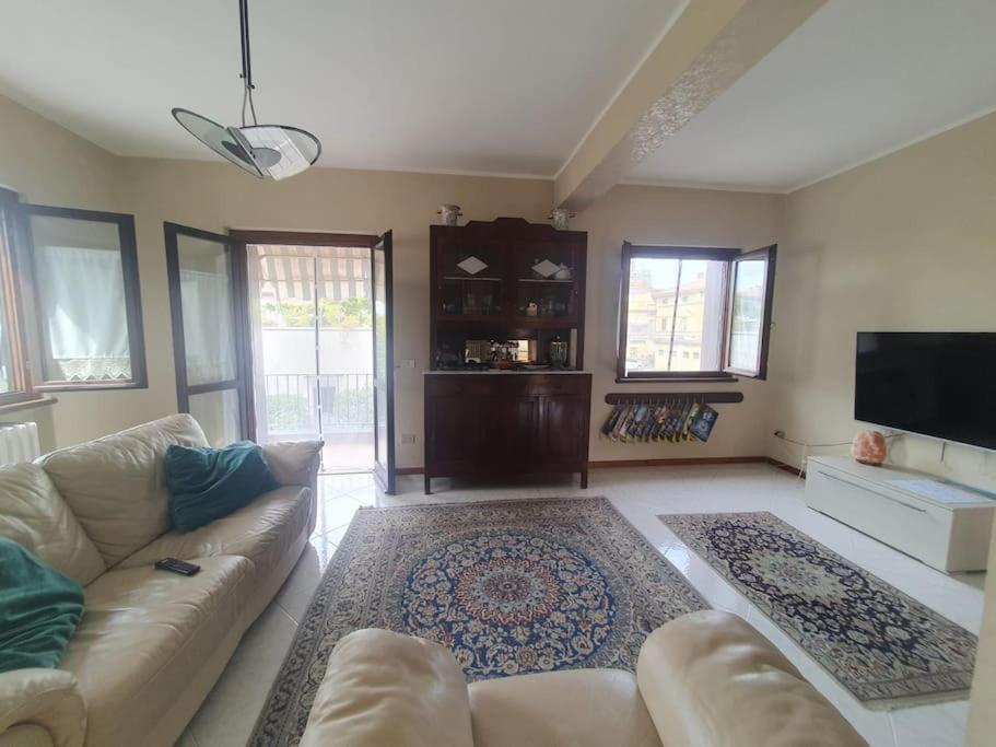 Touristic Apartment "Agata" Sirmione Buitenkant foto