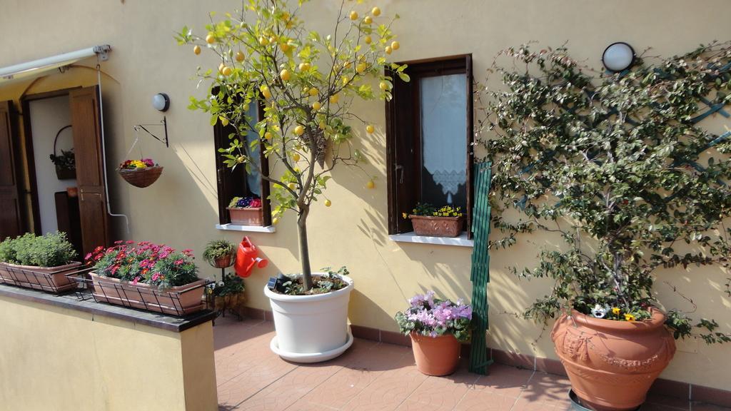Touristic Apartment "Agata" Sirmione Kamer foto